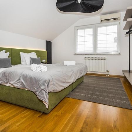 Art Of Living Luxury Suite Three Saraievo Exterior foto